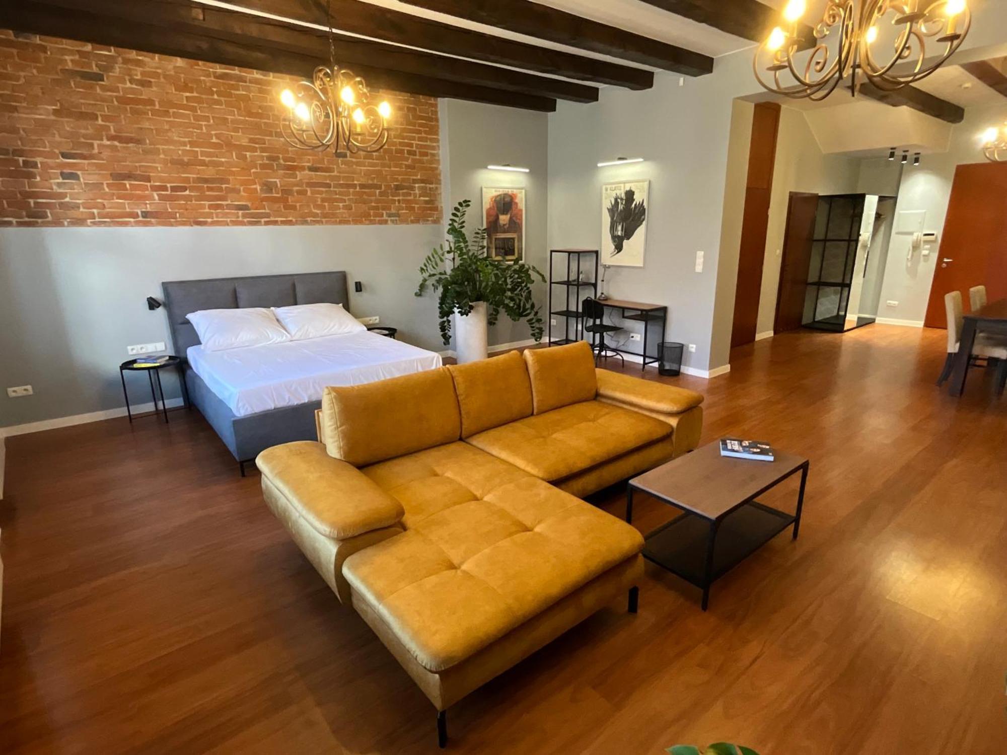 Apartamenty Zlota Nic ออปอเล ภายนอก รูปภาพ